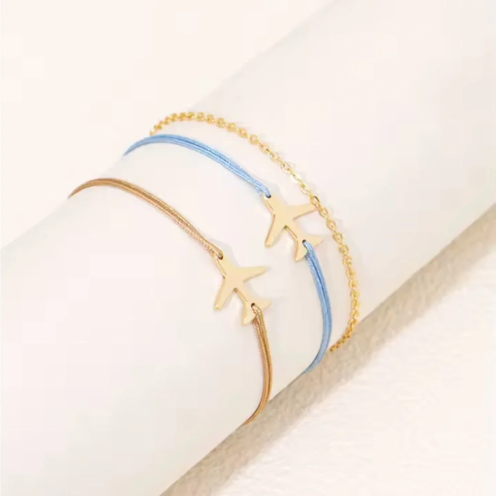 Airplane Set String Brings Vacation Bracelets